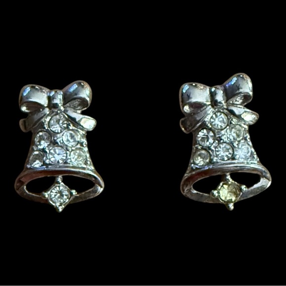 Vintage Avon Silver Rhinestone Pave Bell Pierced Earrings (1980’s) - Picture 1 of 1